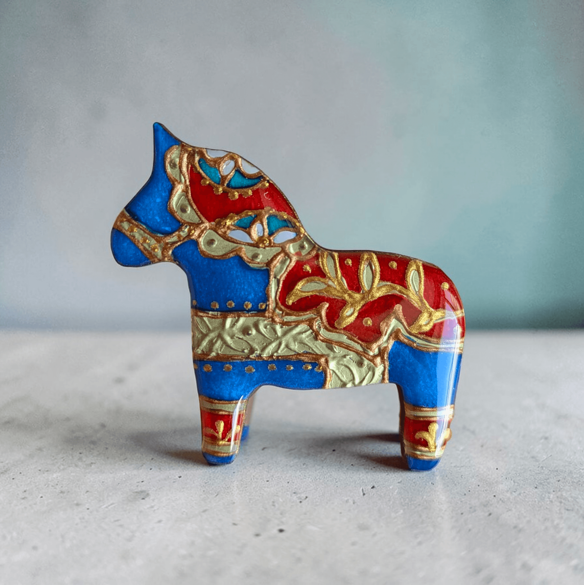 うまのブローチ（青）